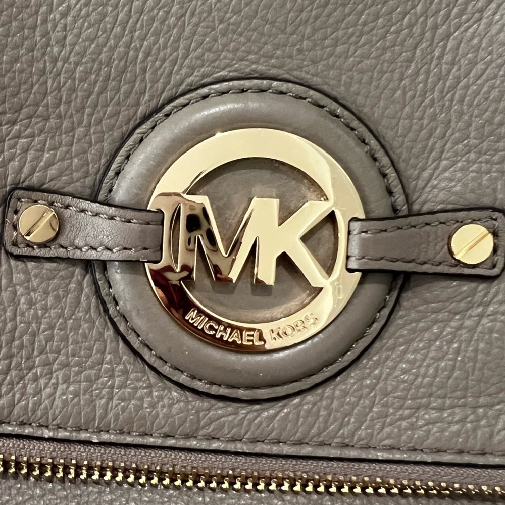Michael Kors shoulder bag leather fashion unique flap purse rare - Picture 2 of 15